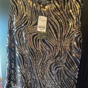 le chateau Black & Gold Sequin Pencil Skirt